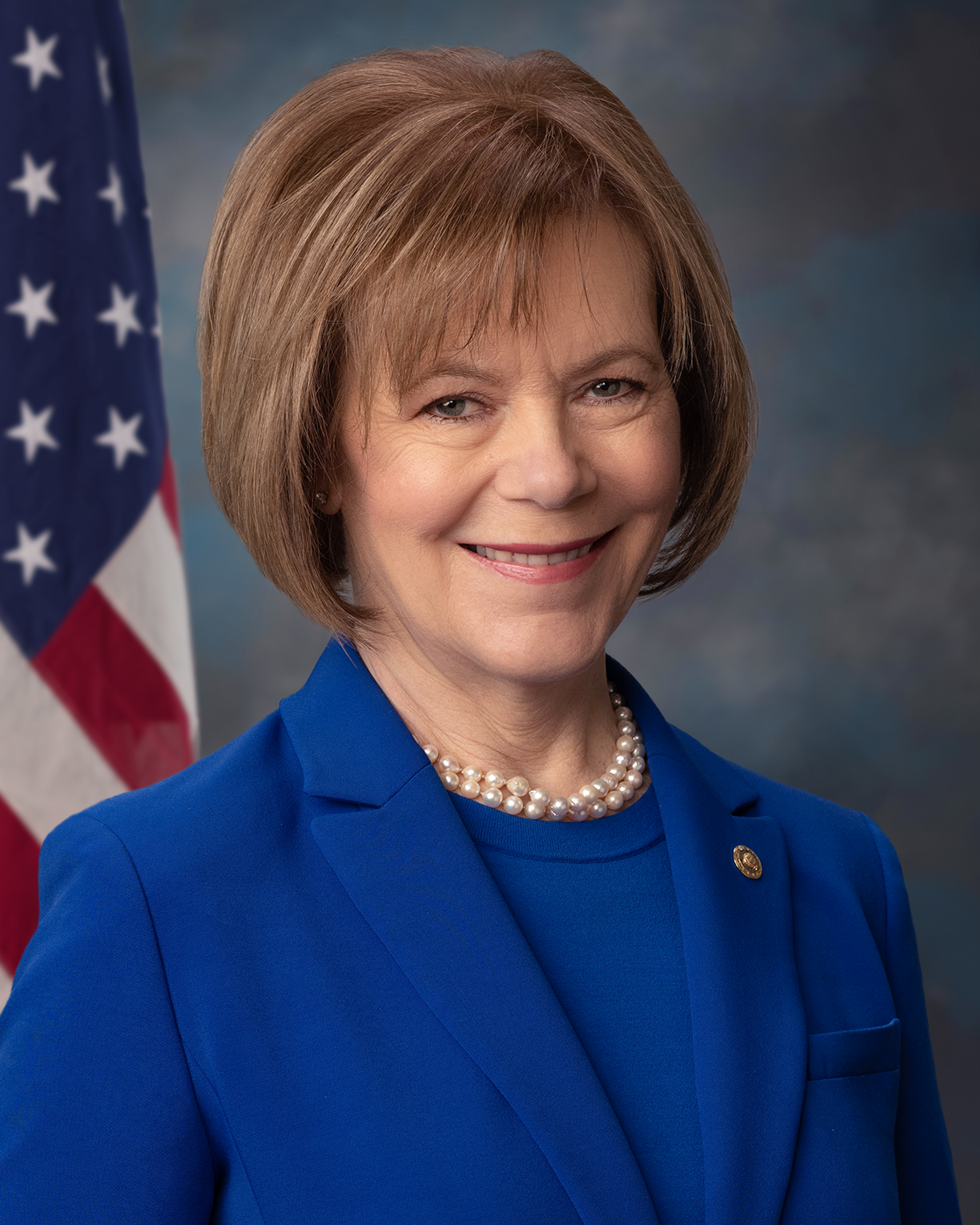 Sen Tina Smith.jpg